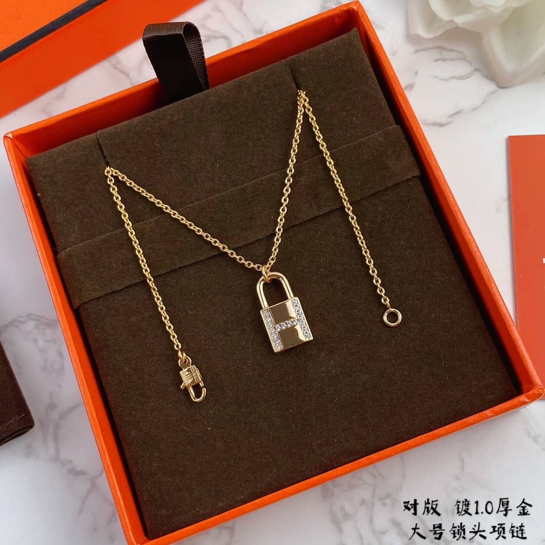 高品質のエルメスネックレス