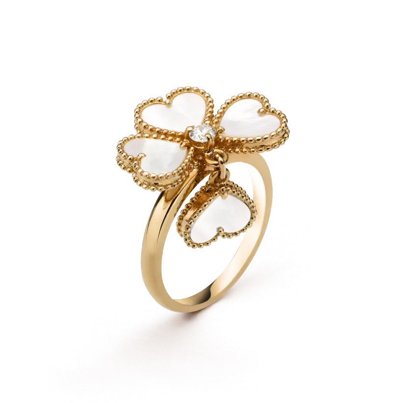 ヴァン クリーフ＆アーペルの新作スウィート アルハンブラ エフィヤージュ リング
