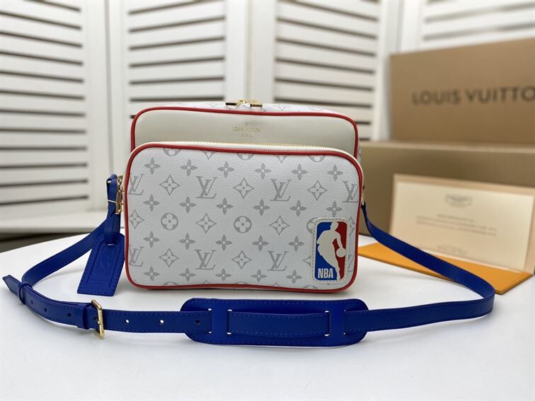 ルイ・ヴィトン × NBA ニル メッセンジャー アンタルティカ – LVB020
