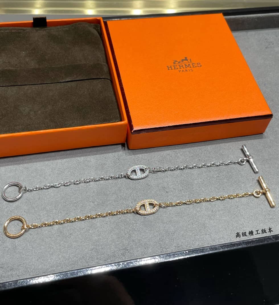 偽エルメスロゴブレスレット