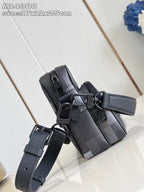 NIL メッセンジャーバッグ ダモフラージュ ブラック キャンバス M14988 – LW414