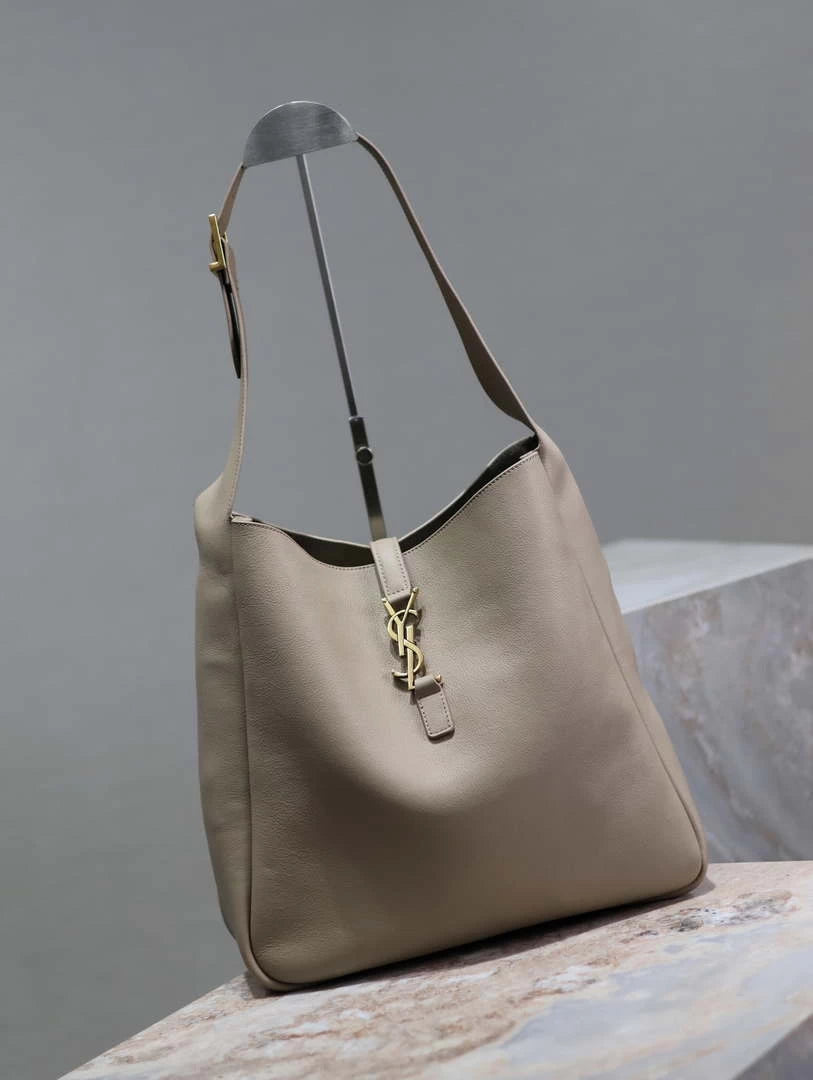 YSL 753837 Le 5 ̈¤ 7 サプル ラージ スムースレザー グレー