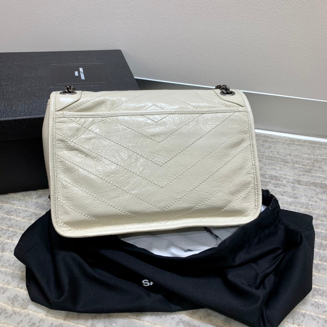 YSL ニキ ミニ フラップバッグ