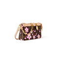 ルイ・ヴィトン 村上 LV TM ポシェット アクセサリー M13666 (22*13*4cm)