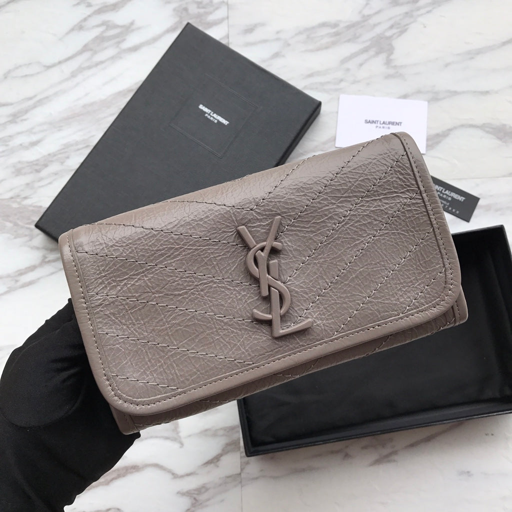 YSL ニキ ウォレット