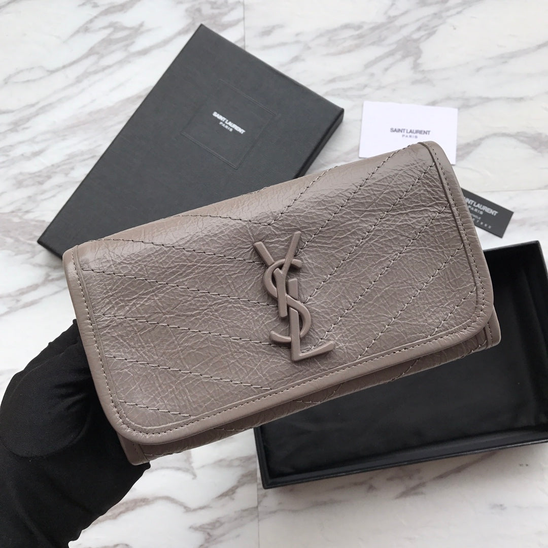 YSL ニキ ウォレット