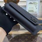 テイクオフ バムバッグ ブラック LV エアログラム M57081 – LW232