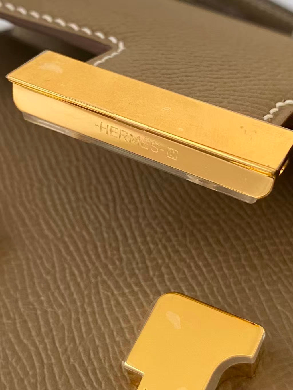 エルメス コンスタンス 18 エトゥープ エプソン ゴールド金具