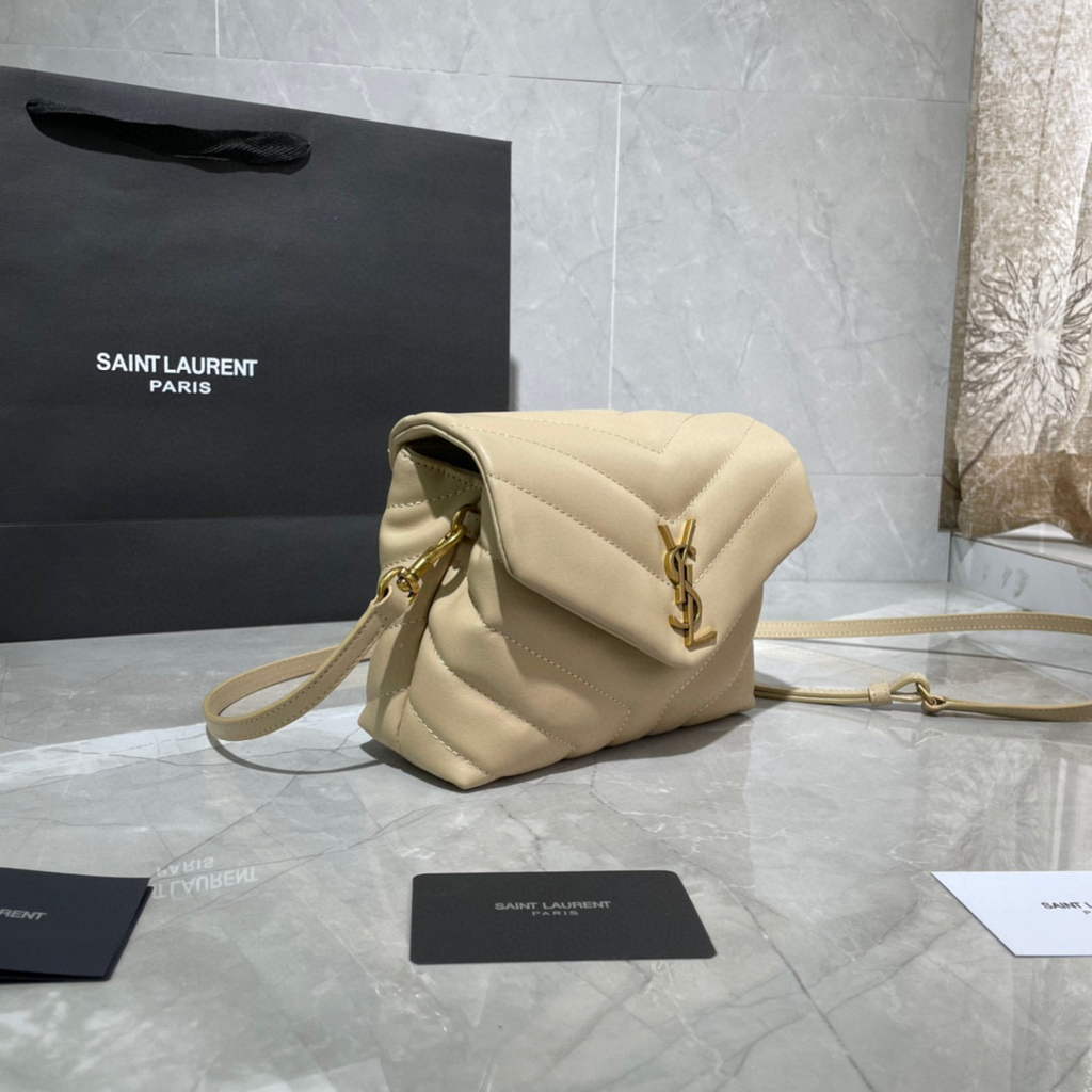 YSL 630951 マトラッセレザー ルル トイバッグ サンローラン アプリコット