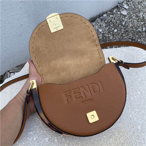 フェンディ ムーンライトバッグ