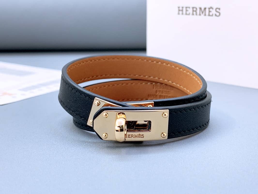 エルメスのブレスレットが安い