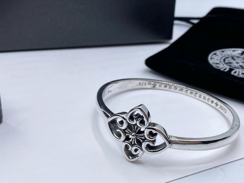 【Chrome Hearts】 男性と女性のためのクロエハートファッションパーソナリティリング