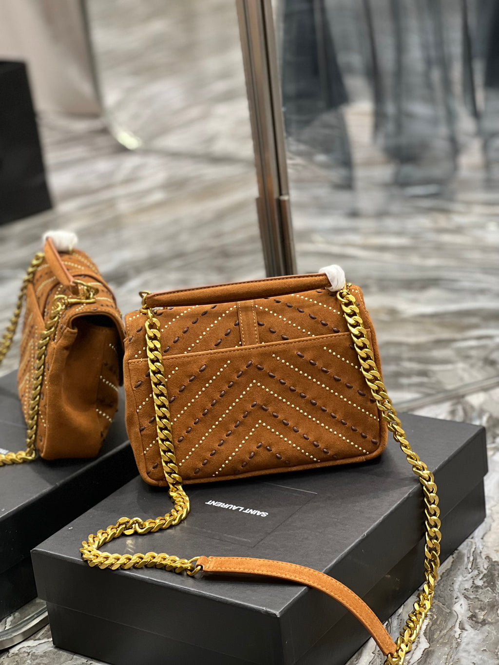 YSLレディースバッグ