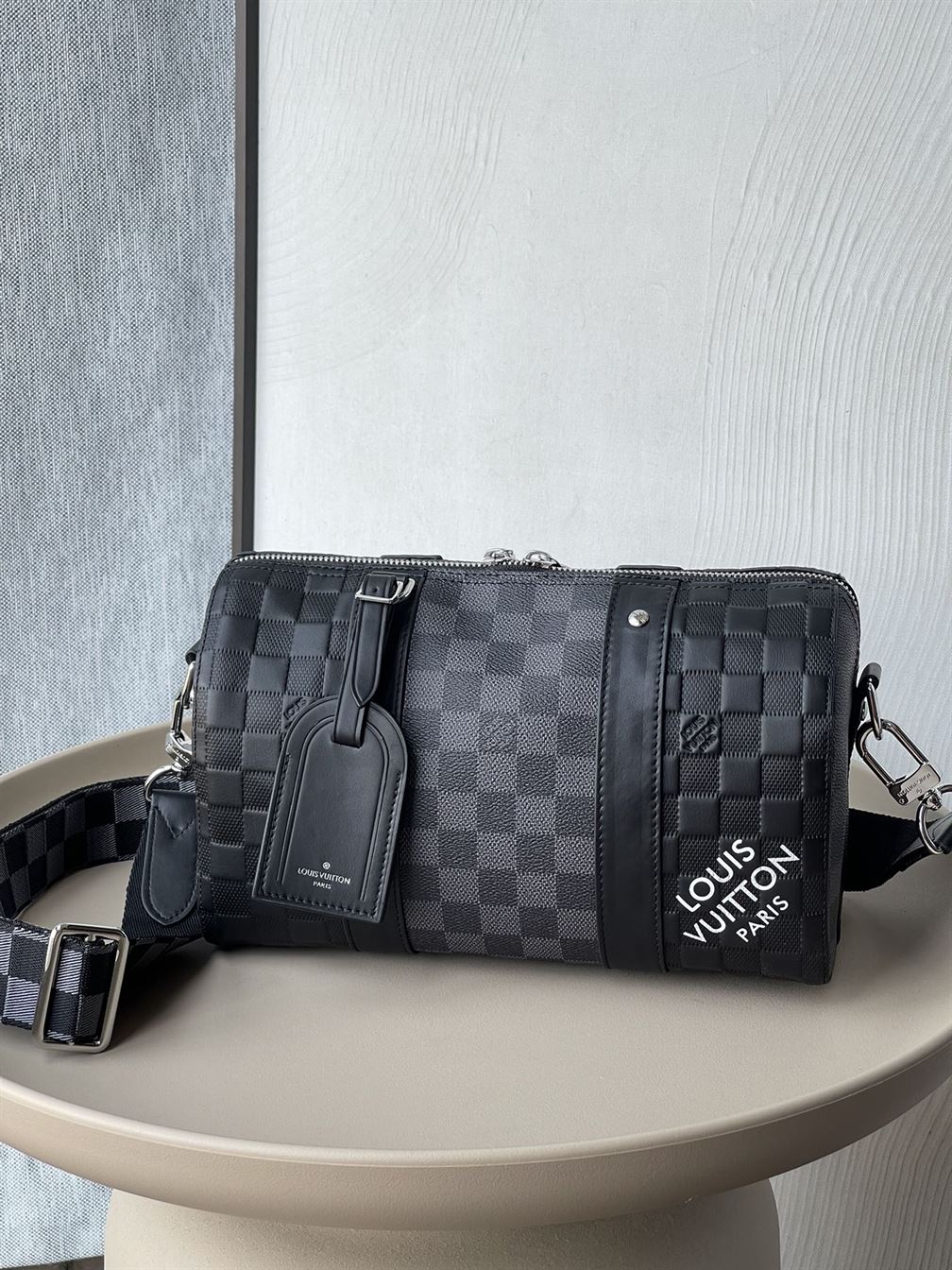 ルイ・ヴィトン LV シティ キーポルバッグ – LVB068