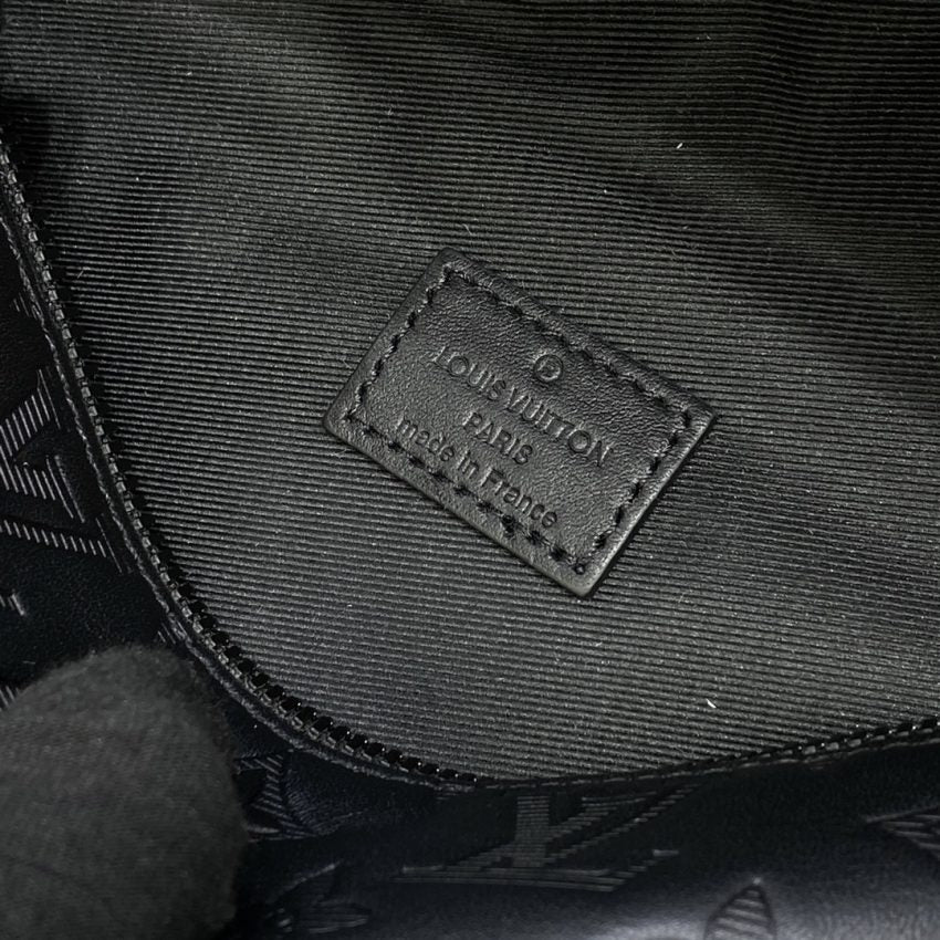 LV レトロ メッセンジャーバッグ