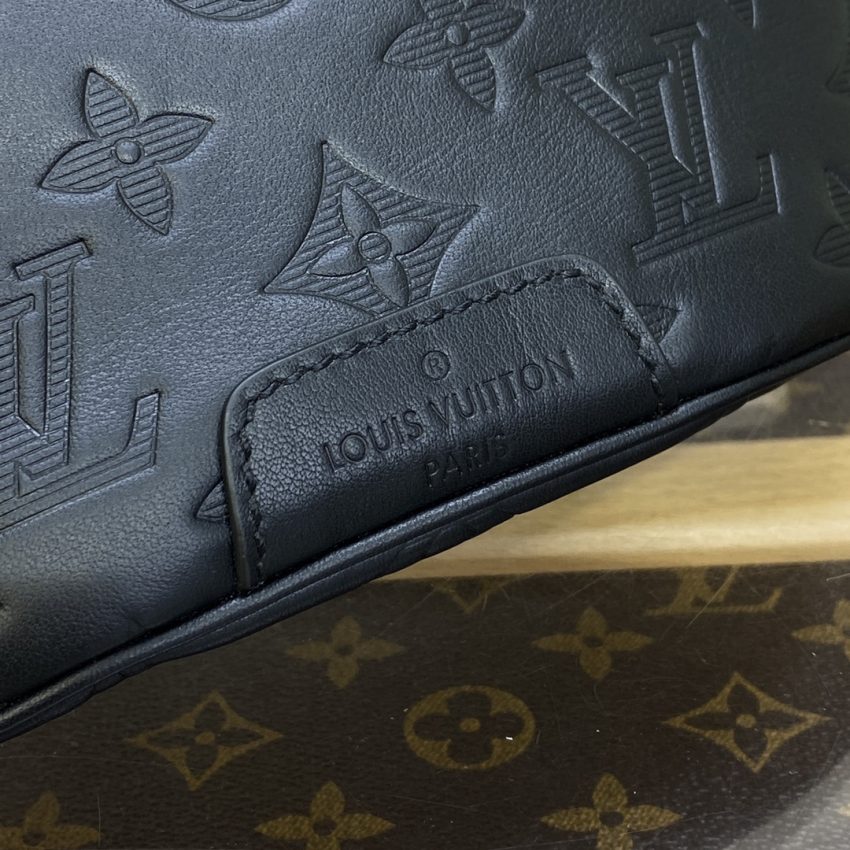 LV レトロ メッセンジャーバッグ