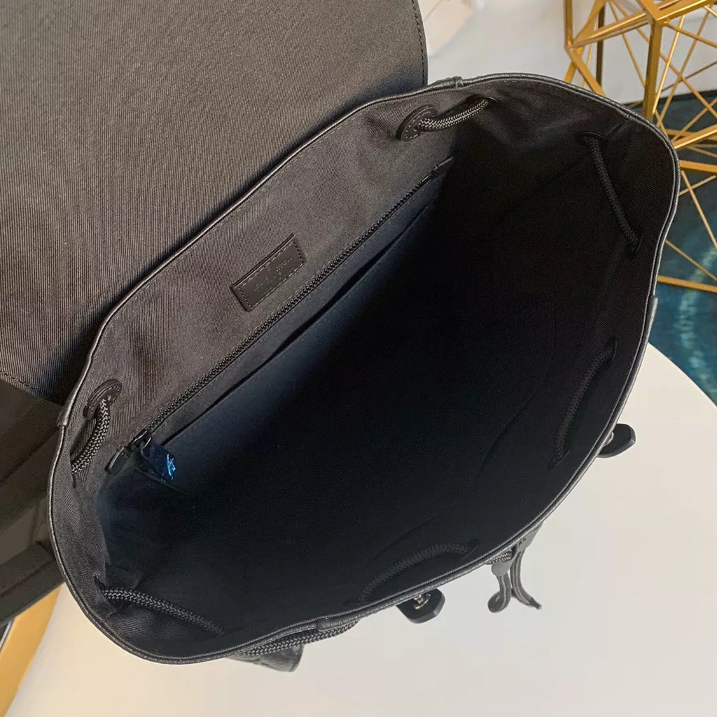 クリストファー MM バックパック ブラック モノグラム トリヨンレザー M55699 – LW349