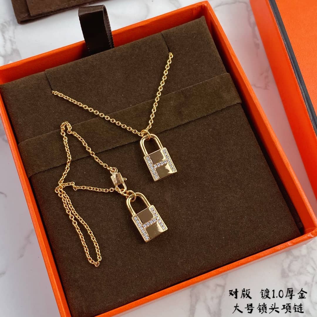 高品質のエルメスネックレス