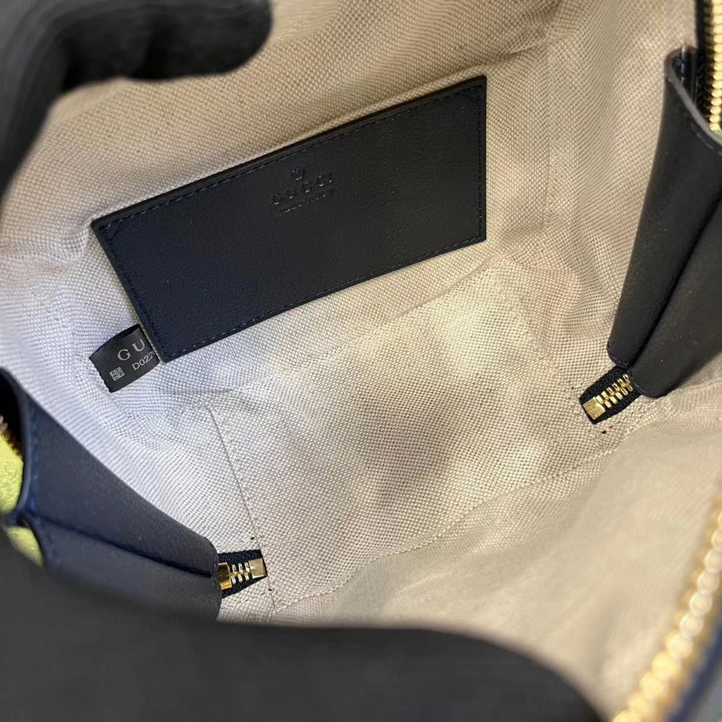 グッチ ソーホー カメラバッグ