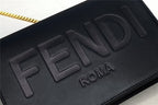 フェンディ チェーンウォレット
