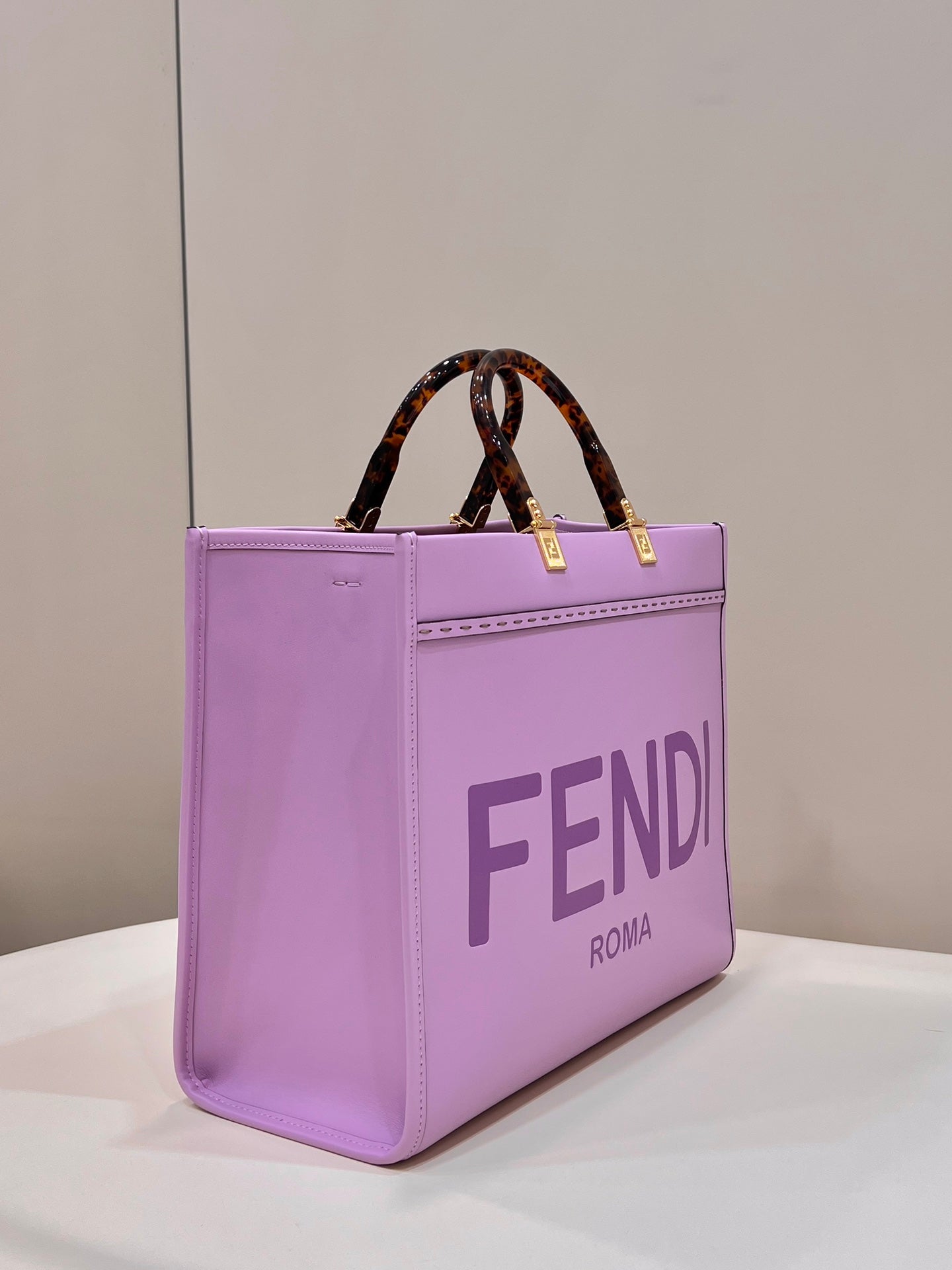フェンディ サンシャイン ミディアム