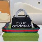 ADIDAS X GUCCI ミニ ダッフルバッグ 28 X 16 X 12CM