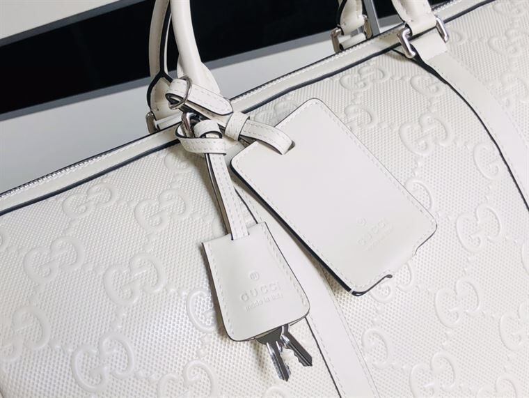 グッチ GGエンボス加工 ダッフルバッグ – BG015