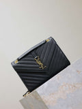 YSL 600185 エンベロープ ミディアム キルティング グレイン・ド・プードル エンボスレザー Vガード ブラック