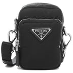 【即発】PRADA ユニセックスショルダーバッグ