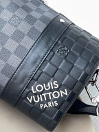 ルイ・ヴィトン LV シティ キーポルバッグ – LVB068