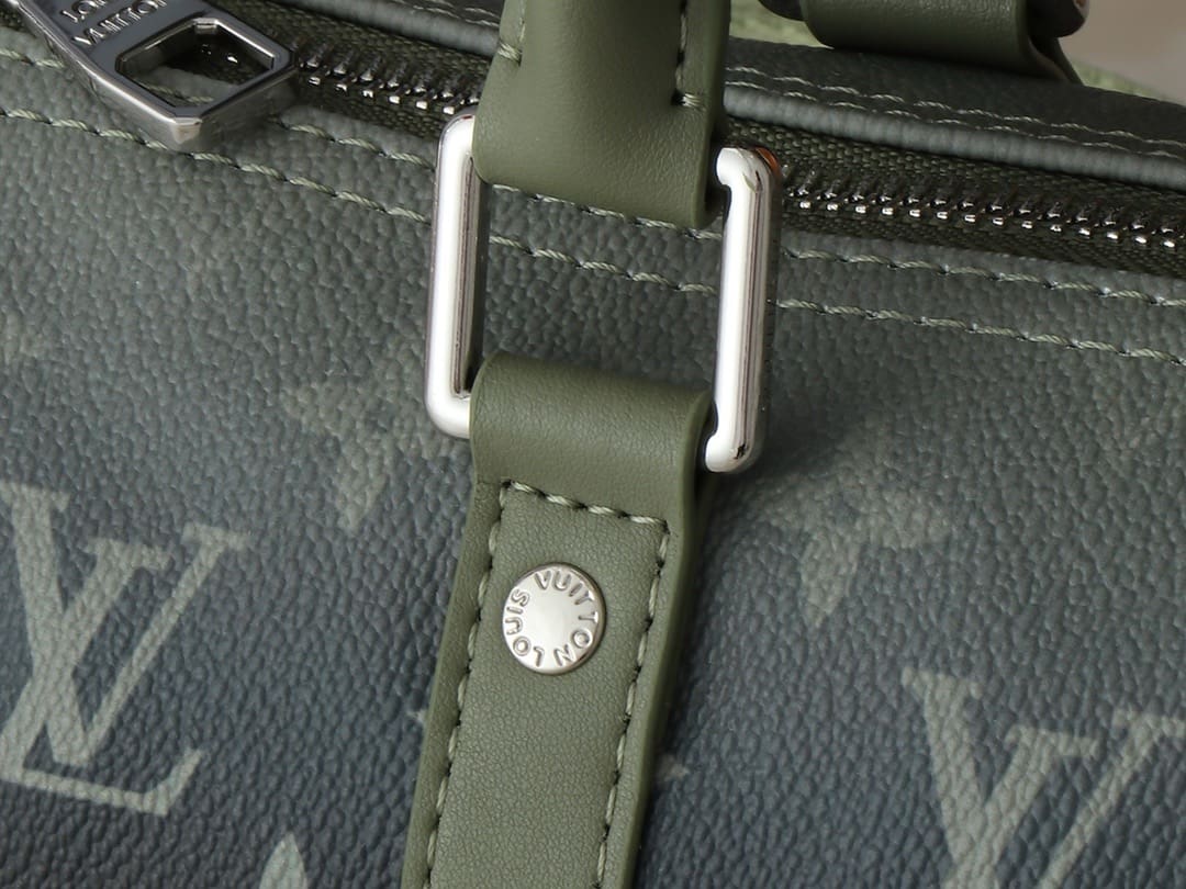 ルイ・ヴィトン M11591 キーポル・バンドリエール25 ハンドバッグ