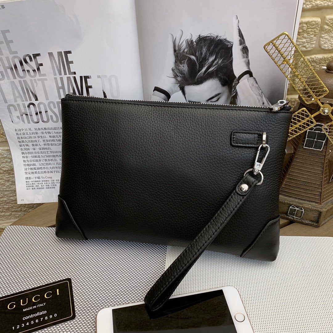Gucci（グッチ）クラッチバッグ 28x18x3cm