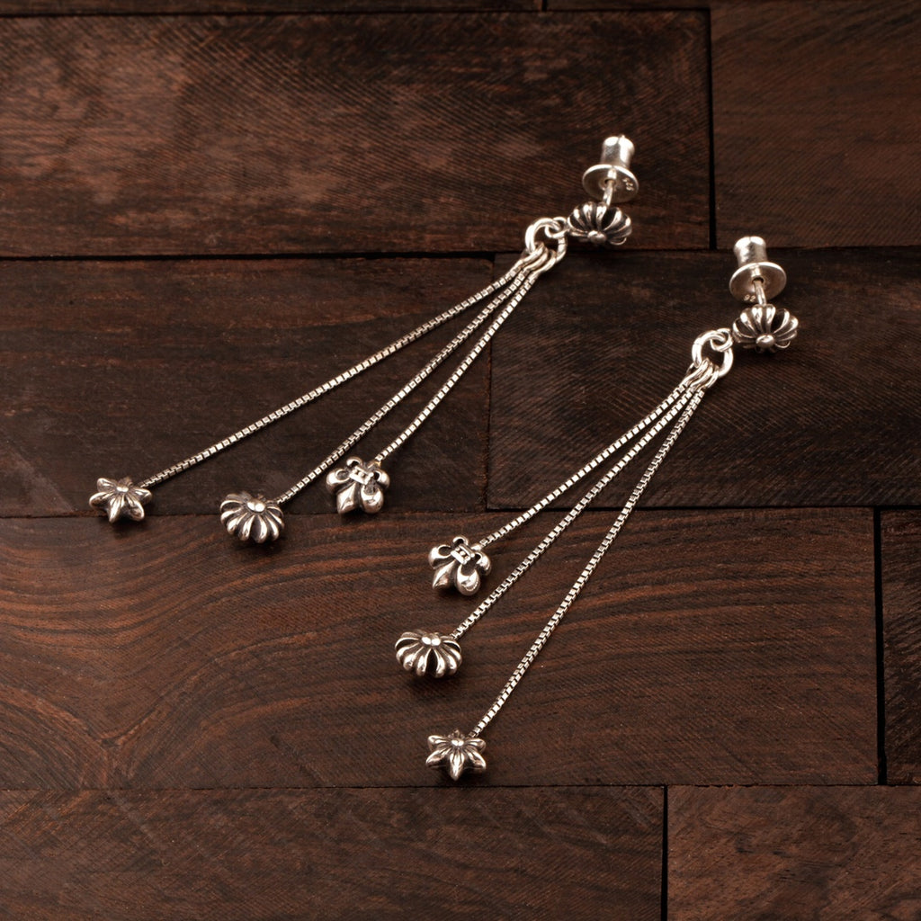 【CHROME HEARTS】 クロムハーツ ファッションスタイルのイヤリング