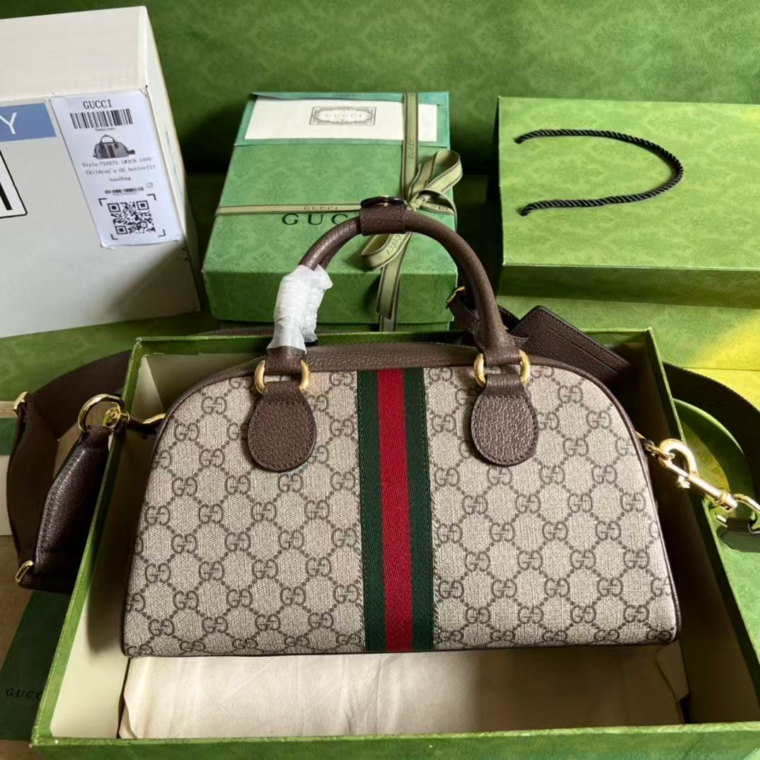 GUCCI メッセンジャーバッグ