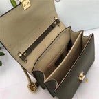 フェンディ カンユー ショルダーバッグ