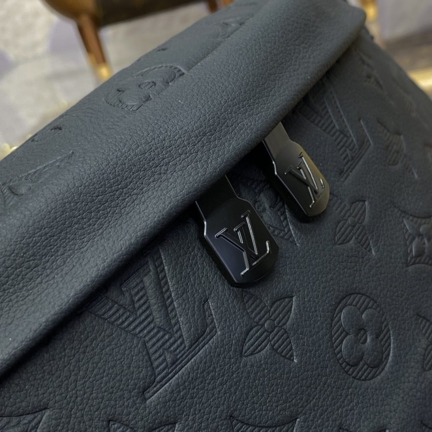 LV レトロ メッセンジャーバッグ