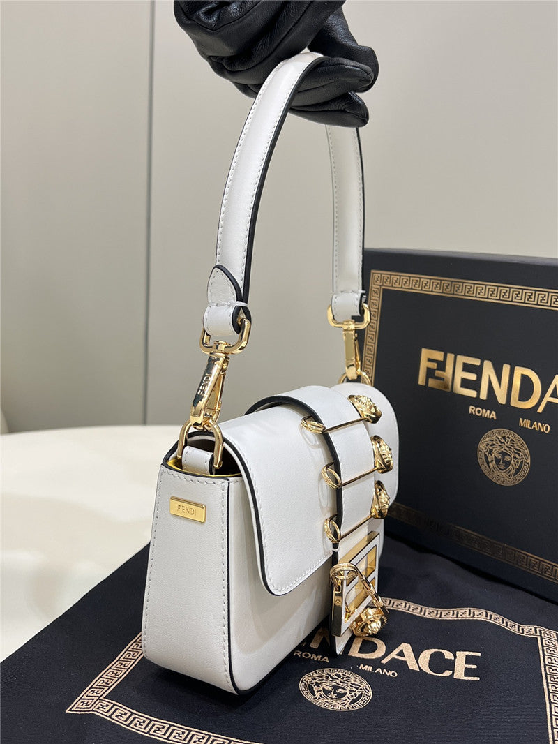 フェンディ x ヴェルサーチ バゲット ホーボーバッグ