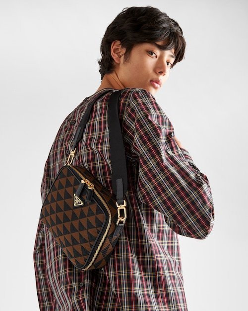★PRADA直営店★エンブロイダリー ファブリックバッグ