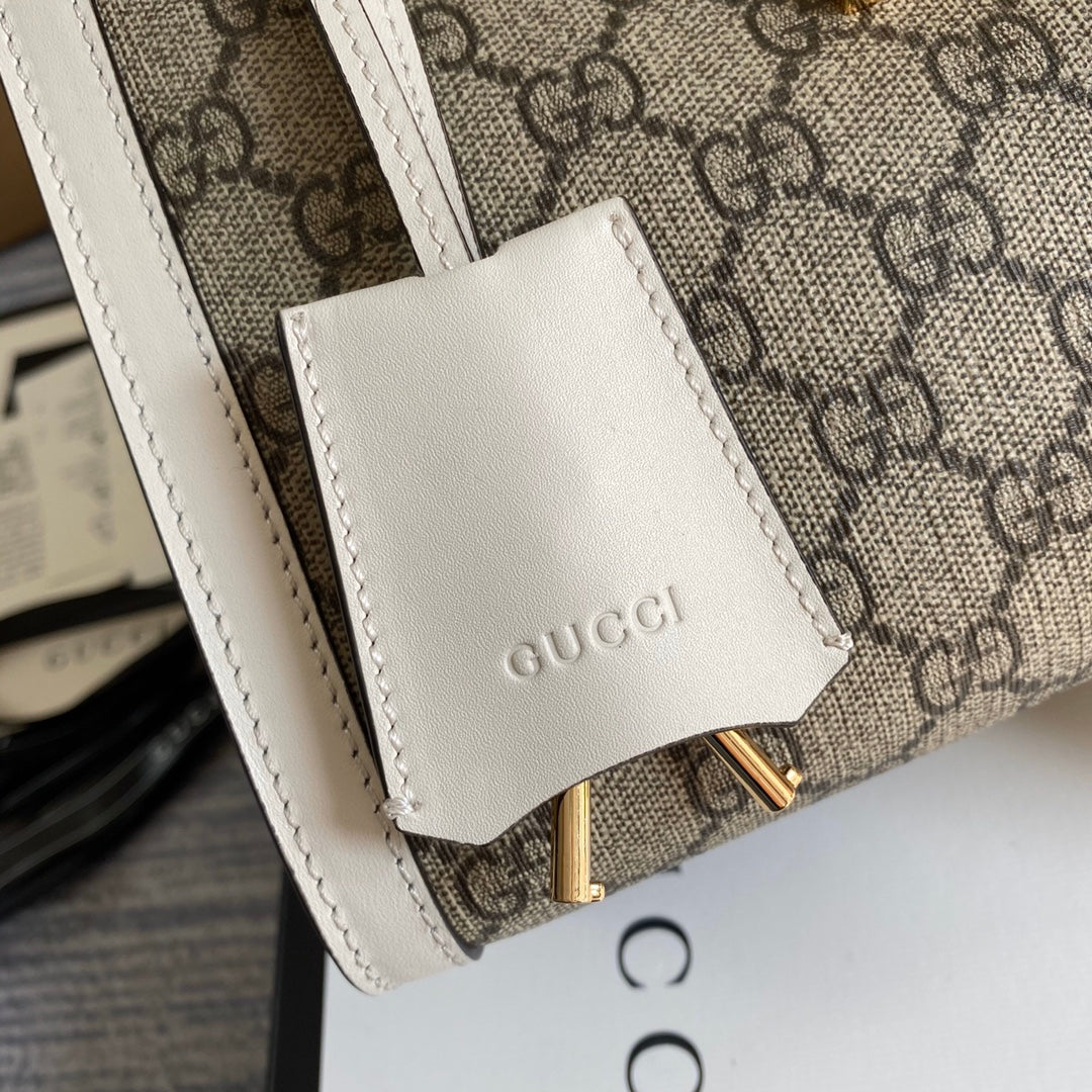 グッチ パドロック スモール ショルダーバッグ