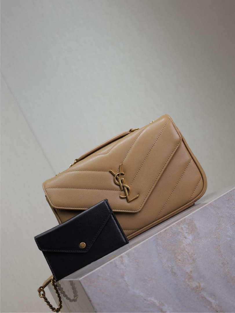YSL 801437 ルル スモール マトラッセ ラムスキン アプリコット