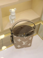 オールインBB バイカラー モノグラム アンプラント レザー - ルイ・ヴィトン