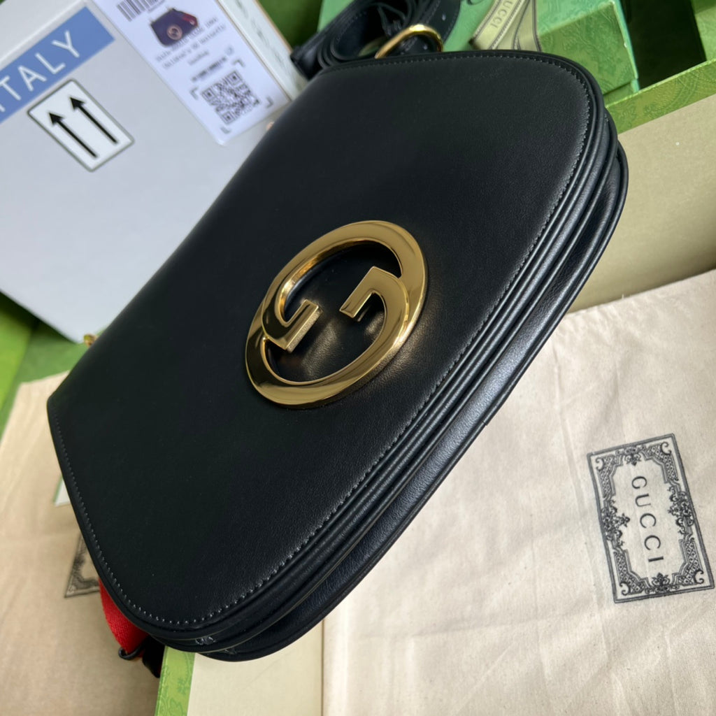 グッチ ブロンディ ミディアムバッグ