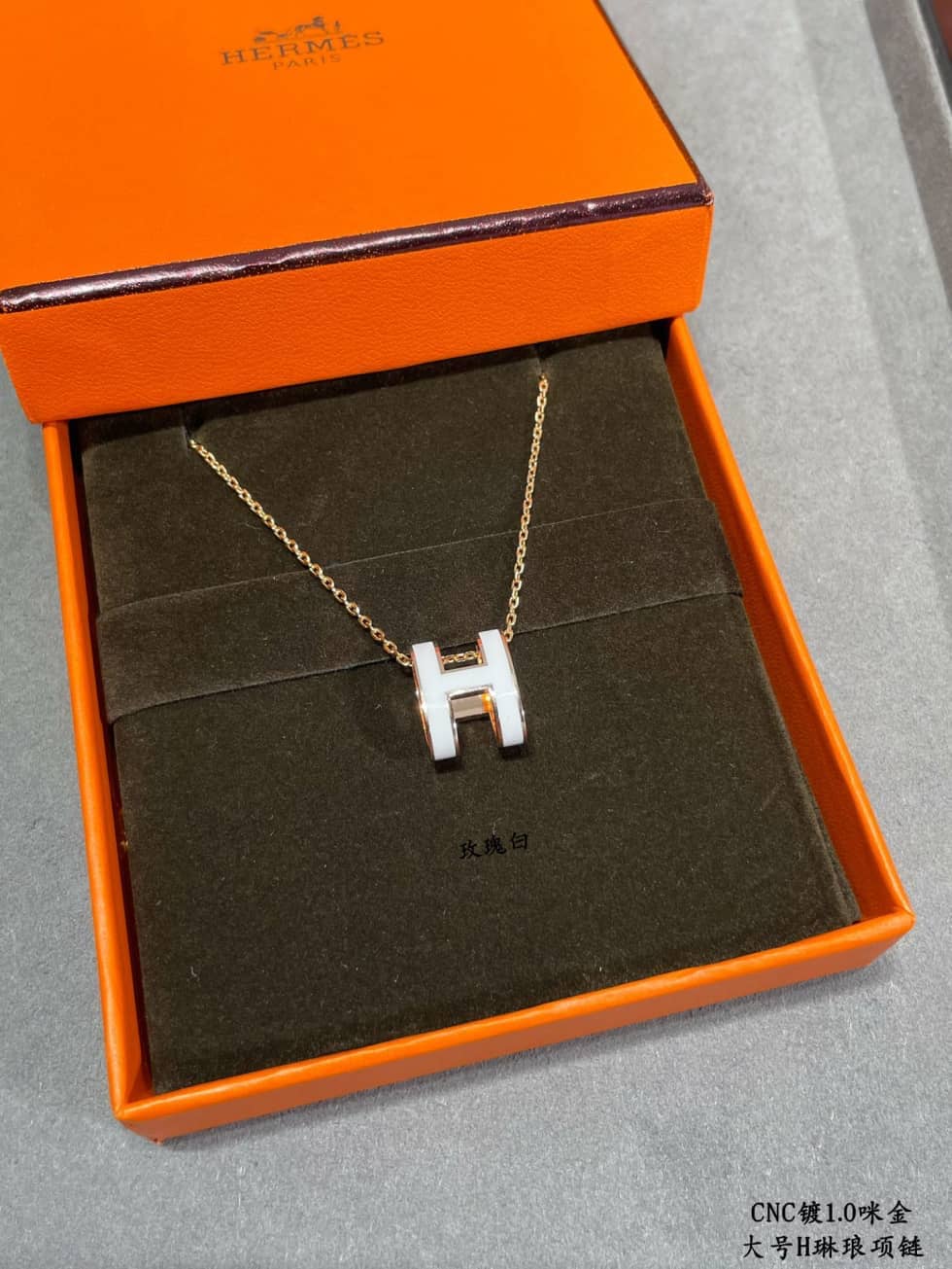 エルメスのロゴネックレスの卸売